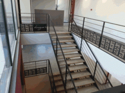 Escalier métal avec marche bois