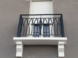 Balcon fer avec découpe laser