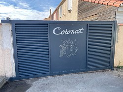 Portail coulissant lames et découpe laser